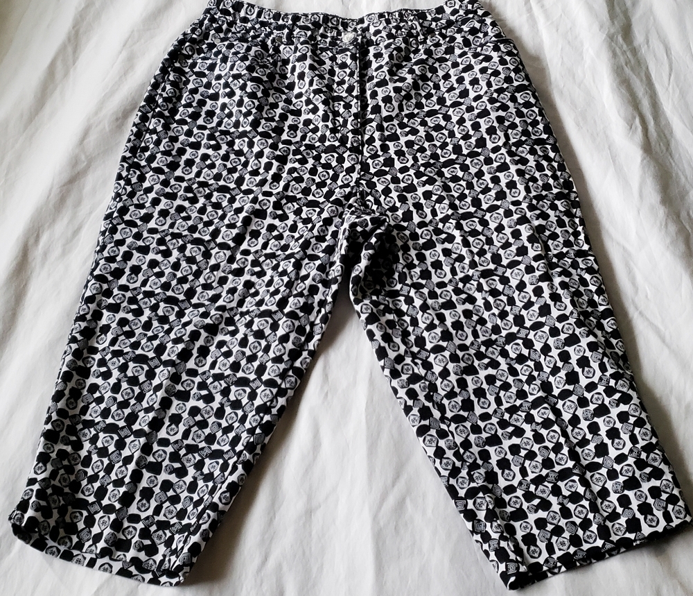 Womens Black and White Capri Pants 14P